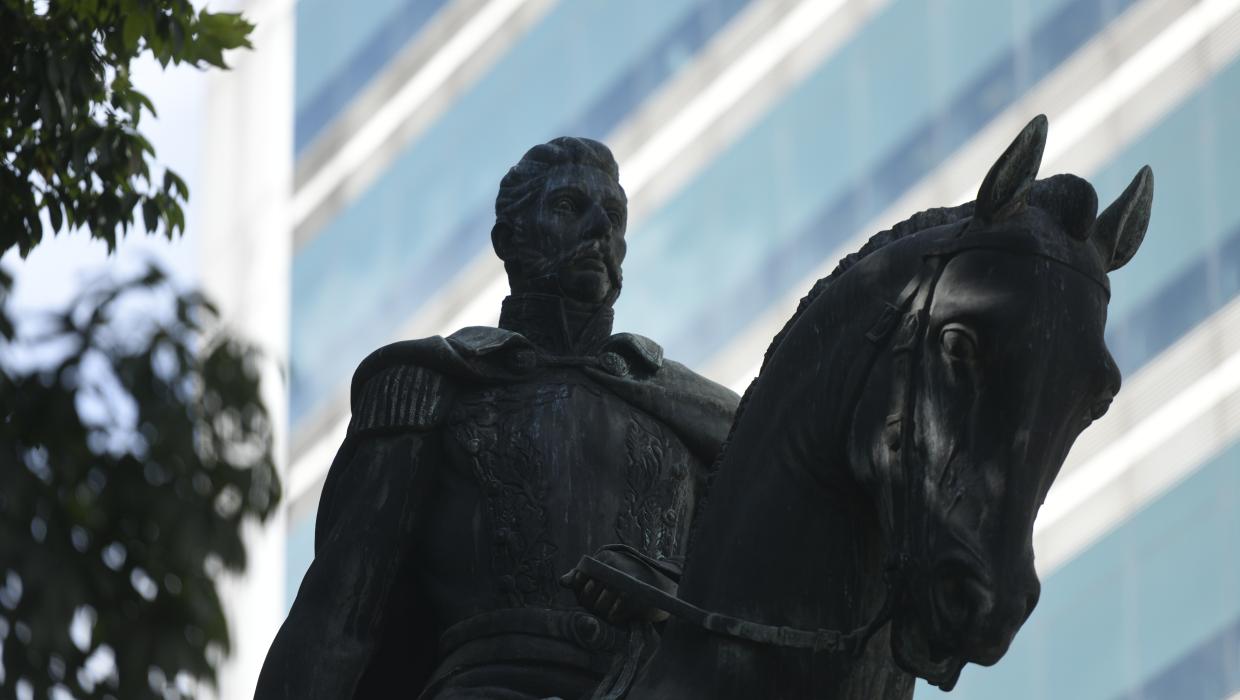 Escultura del general Manuel Oribe a caballo