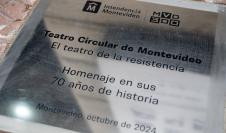 Descubrimiento de placa en homenaje al Teatro Circular de Montevideo, por sus 70 años de historia