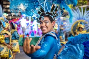 Arraza Samba en el desfile de Esculea de Samba