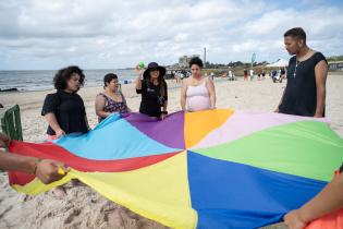 Actividades de verano para personas con discapacidad en playa de