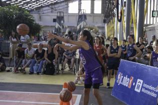 Jr. NBA Skills Challenge en el Espacio Modelo