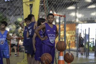 Jr. NBA Skills Challenge en el Espacio Modelo