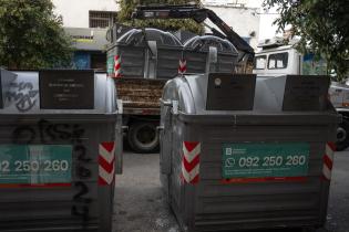 20250227dicimouyplr0001.jpg Reubicación de contenedores por asunción presidencial