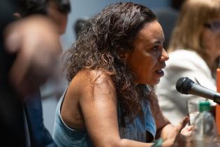 Seminario de la Defensoría de vecinos y vecinas : Derechos en e