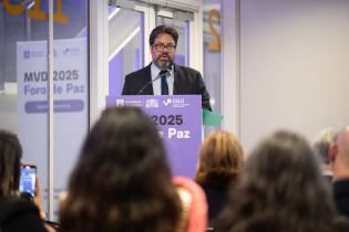 20250503dicimouyjmr0274.jpg Montevideo, destino de Paz