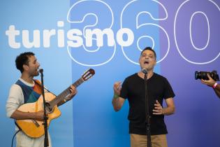 20250505dicimouyjmr1105.jpg Festivo, presentación artística inclusiva en el Antel Arena