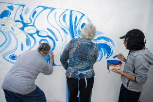20250506dicimouyjmr1366.jpg Mural en el centro diurno para personas mayores