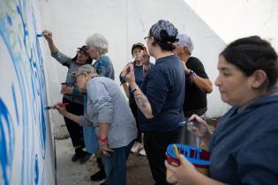 20250506dicimouyjmr1371.jpg Mural en el centro diurno para personas mayores