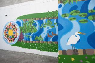 20250521dicimouyit3585.jpg Finalización del mural en el centro diurno de personas mayores