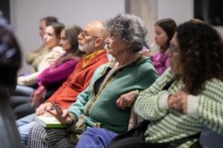  Conversatorio infancias en Dictadura, voces y reflexiones sobre