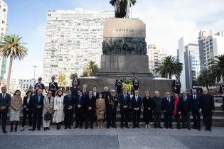 Conmemoración del 215° aniversario de la Revolución de Mayo