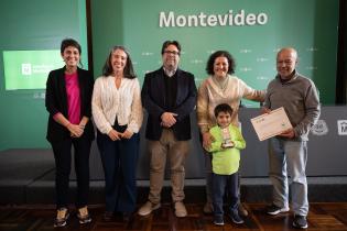 Entrega de sello Montevideo más verde más