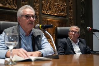 Presentación del libro de Óscar Washington Tabárez "Las puert