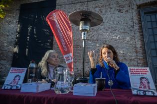 20250620dicimouyjmr8407.jpg Presentación de libro" Los nietos te cuentan cómo fue"