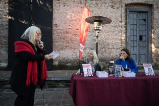 20250620dicimouyjmr8460.jpg Presentación de libro" Los nietos te cuentan cómo fue"