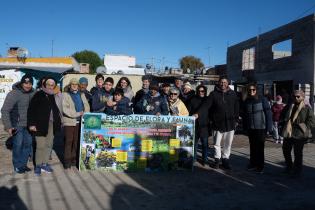 20250624dicimouyvc0079.jpg Colocación de Cartelería en barrio Bajo Valencia