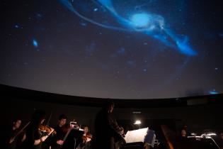 Orquesta Filarmónica de Montevideo en el Planetario por vacacio