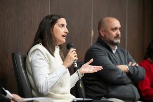 20250729dicimouyit5747.jpg Conversatorio sobre sector de cruceros