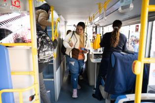 20250730dicimouypd0008-2.jpg Integrantes del Movimiento Tacurú participan de paseo en Bus Tu