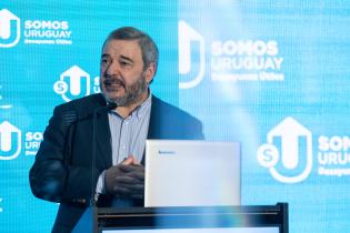 Intendente Mario Bergara, expone su visión sobre la gestión, l