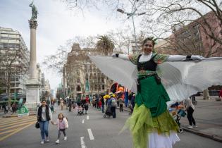 Peatonal en la Av. 18 de Julio por el Día de la Niñez