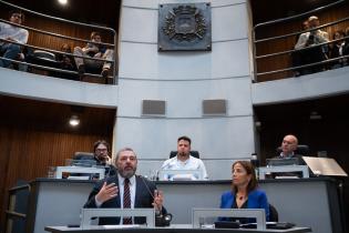 20250828dicimouyjmr8529.jpg Intendente Mario Bergara, asiste a la Junta Departamental de Mon