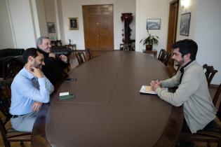  Intendente Mario Bergara, se reúne con el alcalde del Municipi