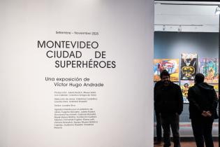 20250906dicimouypd4809.jpg Inauguración de exposición " Montevideo ciudad de superheroes"