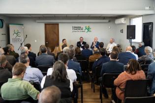 20250911dicimouypd7778.jpg Intendente Mario Bergara, participa en el desayuno de trabajo '