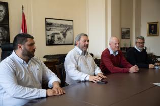 20250915dicimouyjmr0456.jpg Intendente Mario Bergara, se reúne con representantes de Merca