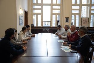 20250915dicimouyjmr0480.jpg Intendente Mario Bergara, se reúne con representantes de Merca