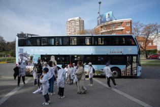  Viaje de organización social en el Bus Turístico