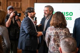 20250918dicimouypd7550.jpg Presentación del permiso nacional de conducir por puntos