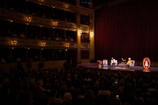 20250925dicimouyjmr2841.jpg Isabel Allende en el teatro Solís por la 47° edición de la FI