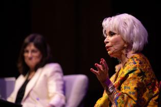 20250925dicimouyjmr2902.jpg Isabel Allende en el teatro Solís por la 47° edición de la FI