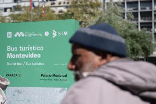 Paseo en bus turístico de ONG "Cooperativa Sumando Opciones"