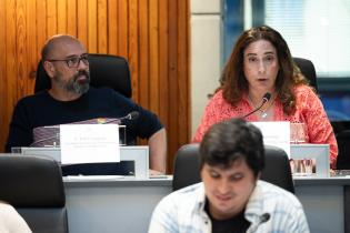 Responsable de la Secretaría de la Diversidad, Andres Scagliola durante el conversatorio sobre diversidad "Hacia un Montevideo inclusiva y diversa"
