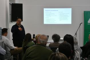 Diálogo barrio a barrio en el CCZ 2 Director de Desarrollo Ambiental, Leonardo Herou durante el Diálogo barrio a barrio en el CCZ 2