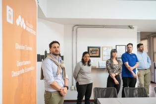 Intendente Mario Bergara, recorre las instalaciones de la Divisi