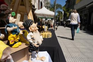 Feria de la Economía Social y Solidaria en la peatonal Sarandí