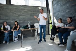 Encuentro con adolescencias por Congreso de Infancias y Adolesce