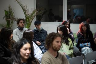 20251006dicimouyjmr6075.jpg Reunión informativa de Música por Movida Joven