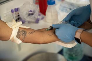 20251011dicimouyit7401.jpg Jornada de extracción de sangre para testeos de anemia falcifor