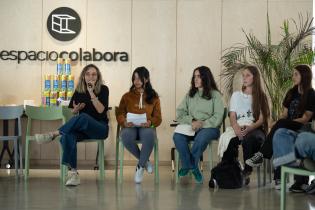 Encuentro por la salud mental adolescente en el Espacio Colabora