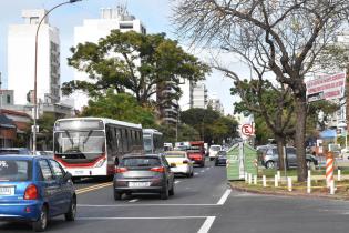 Control de estacionamiento en veredas