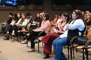 dsc_1130.jpg Charla: Planificación y ejecución, un diálogo integral. La ex