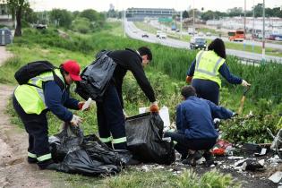 Operativo de limpieza Camino Cibils 