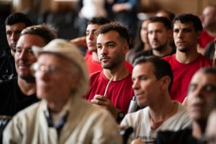 Seminario de guardavidas por 90° aniversario del servicio.