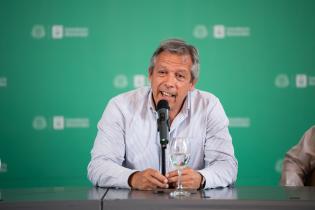 Seminario de guardavidas por 90° aniversario del servicio.