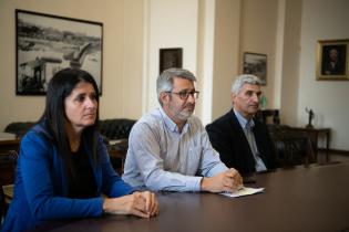 El intendente interino Justo Onandi se reúne con Cristina Valid